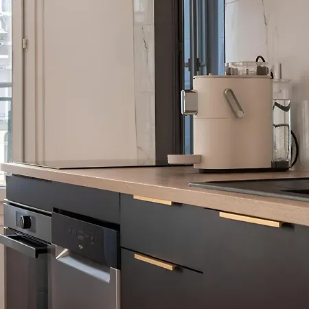 Apartment Azur Elegance Air Conditioning 8 Min Sleeps 6 *