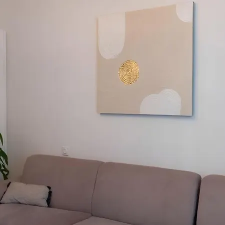 Azur Elegance Air Conditioning 8 Min Sleeps 6